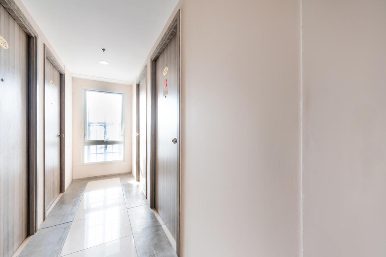 Oyo 474 Urbandeca Tower 316 - Nizami Condotel Mandaluyong Екстериор снимка