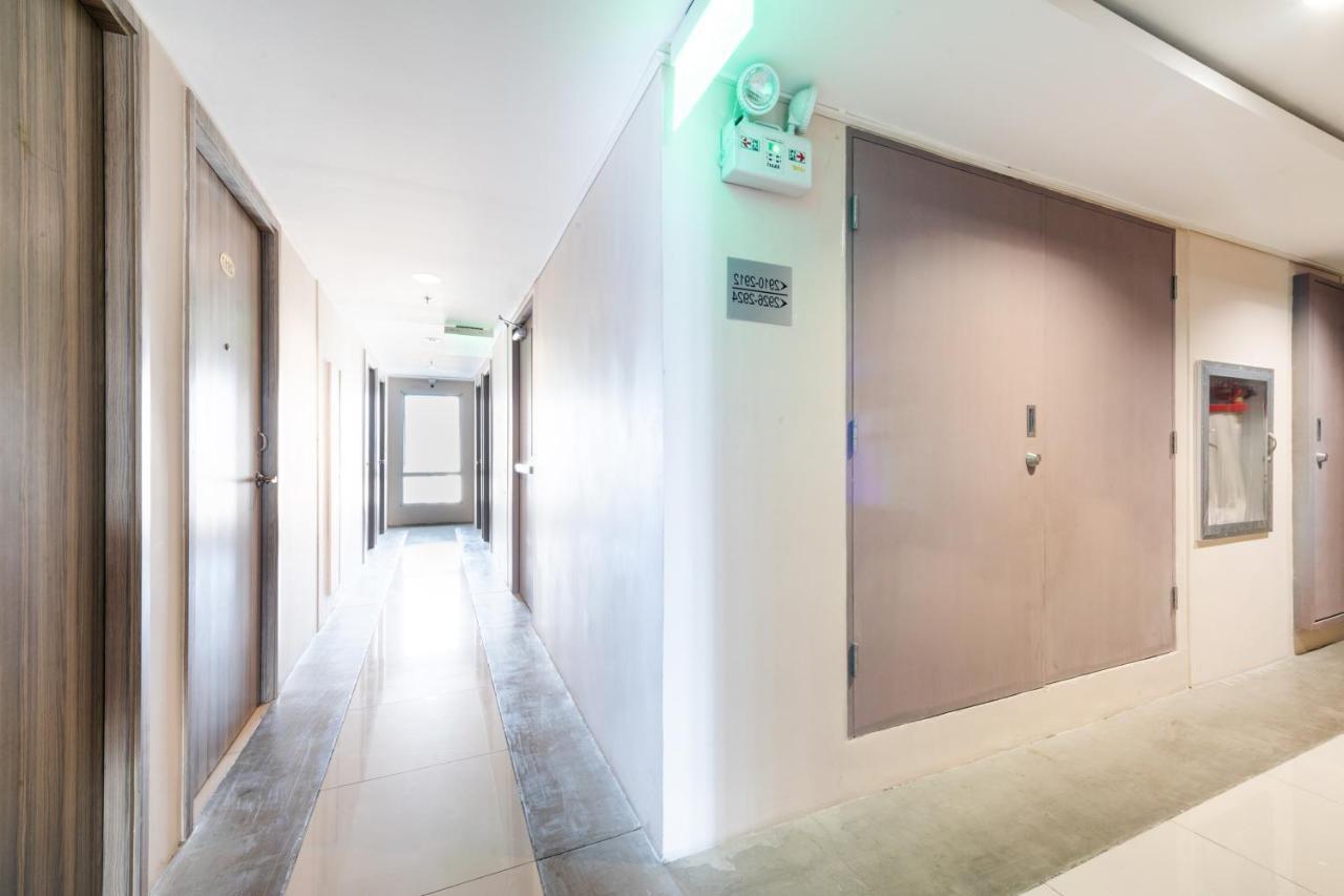 Oyo 474 Urbandeca Tower 316 - Nizami Condotel Mandaluyong Екстериор снимка